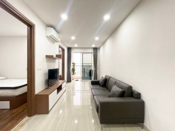 Cozy 2-bedroom apartment at The Link Ciputra for rent (1)