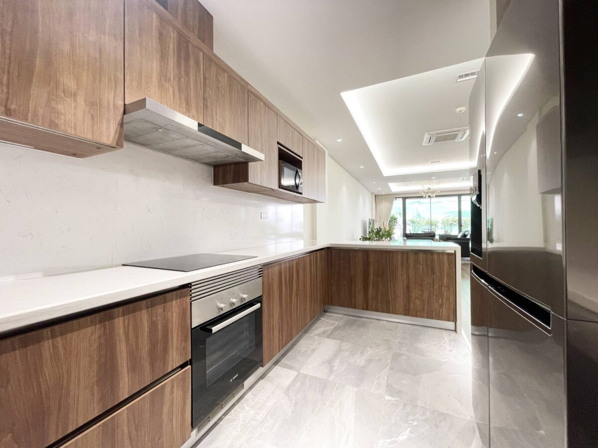 Luxurious 3 bedrooms in Tay Ho Modern design, High-end finishes, and Convenient location (11)