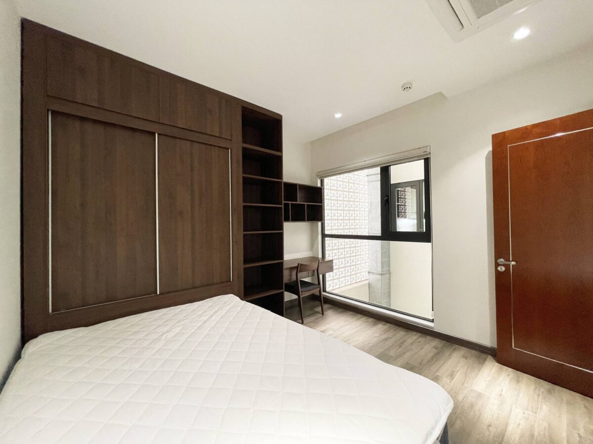 Luxurious 3 bedrooms in Tay Ho Modern design, High-end finishes, and Convenient location (17)