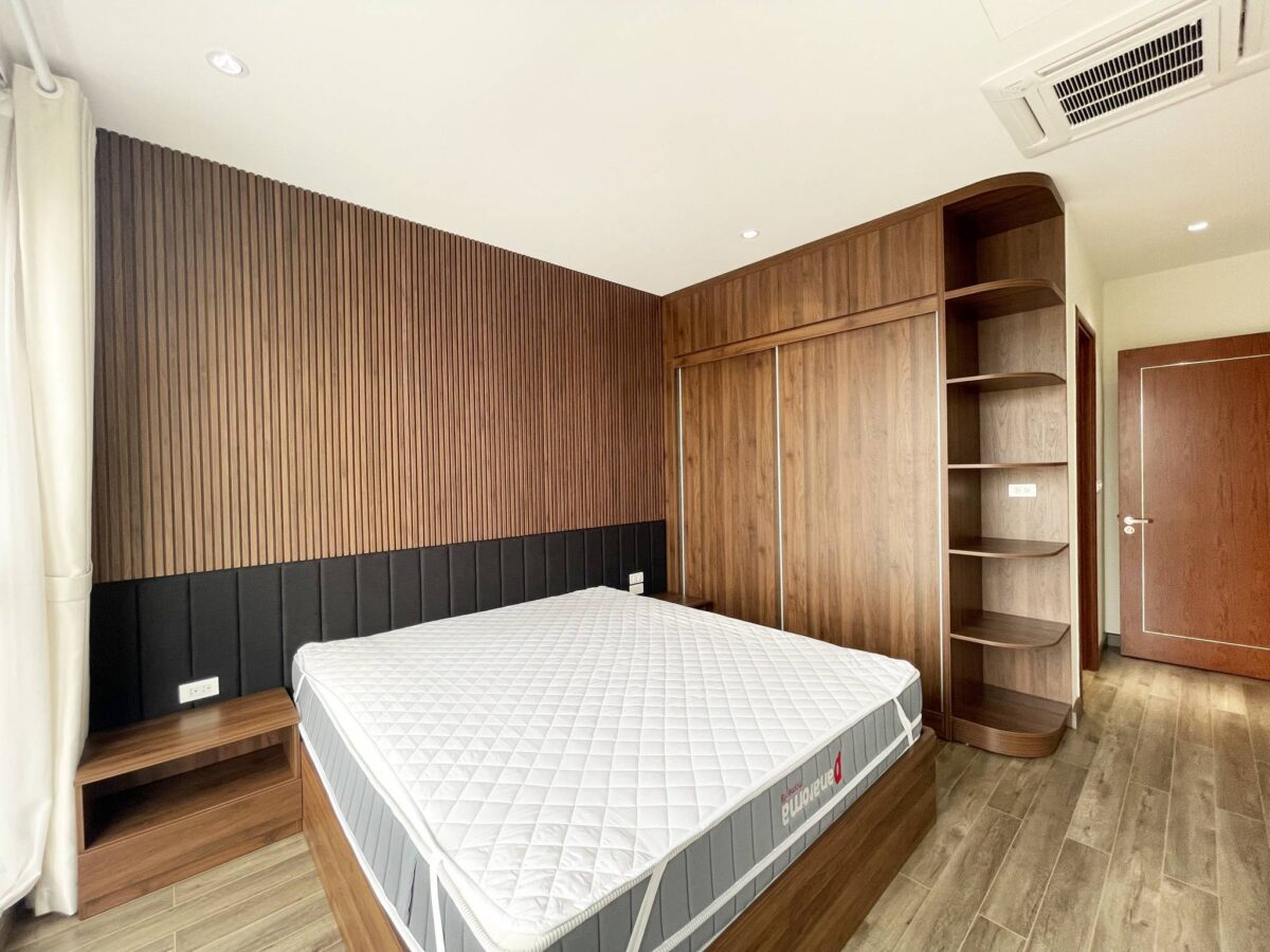 Luxurious 3 bedrooms in Tay Ho Modern design, High-end finishes, and Convenient location (22)