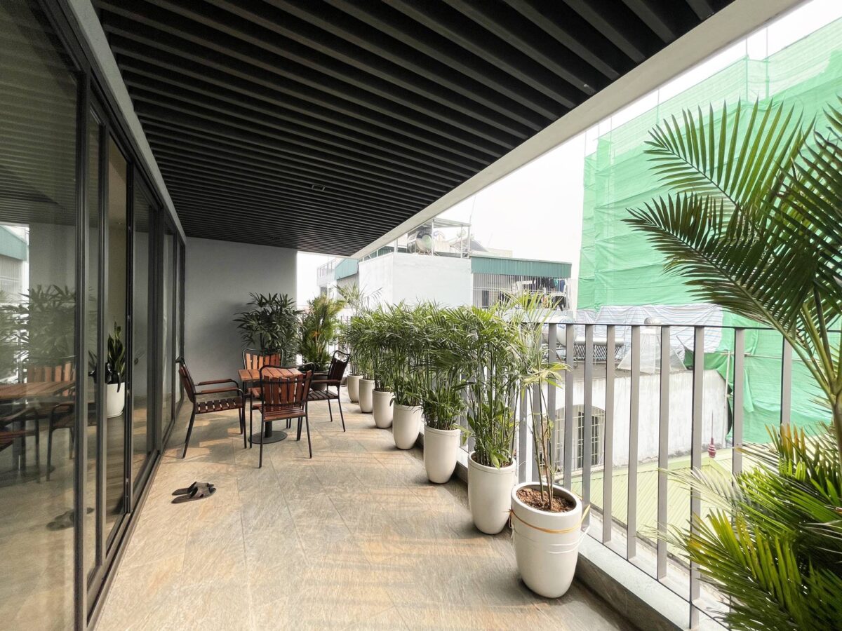 Luxurious 3 bedrooms in Tay Ho Modern design, High-end finishes, and Convenient location (29)