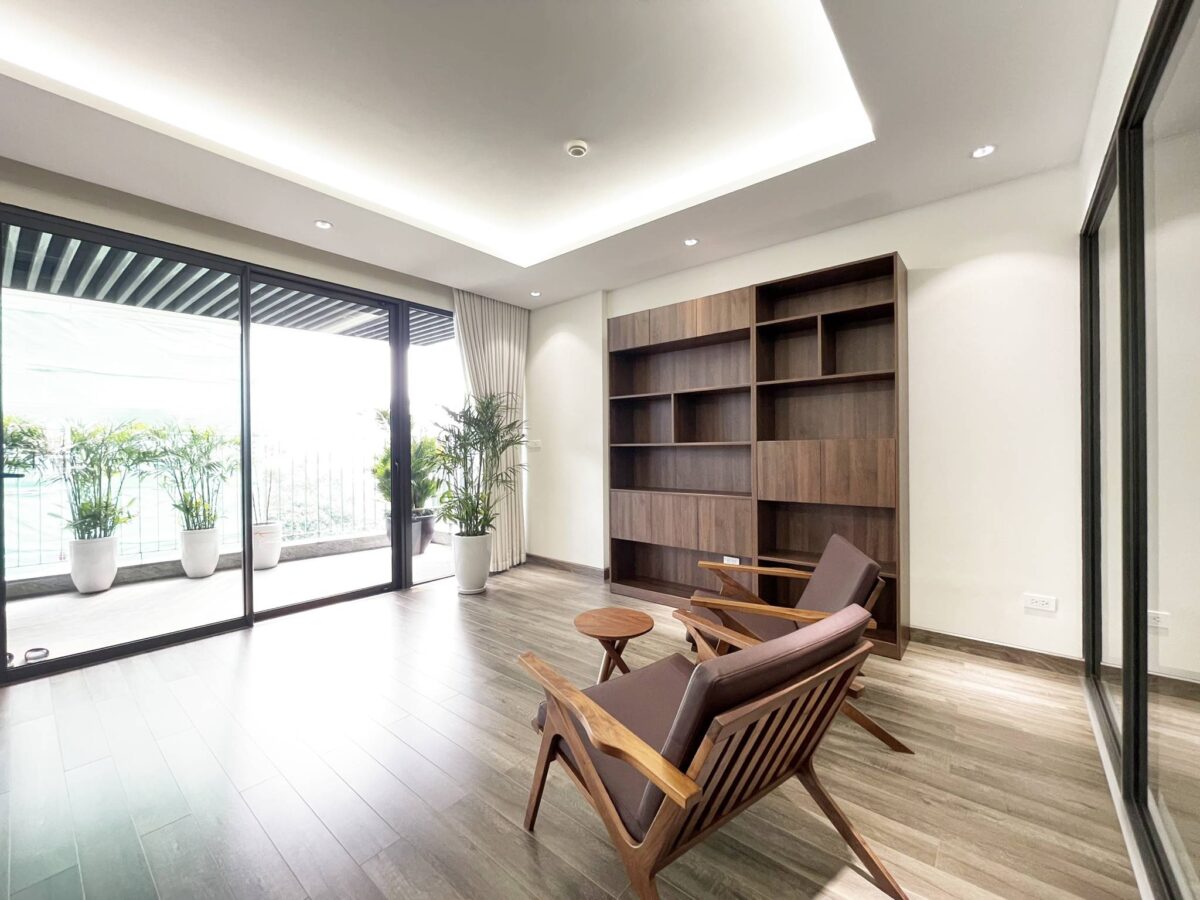 Luxurious 3 bedrooms in Tay Ho Modern design, High-end finishes, and Convenient location (4)