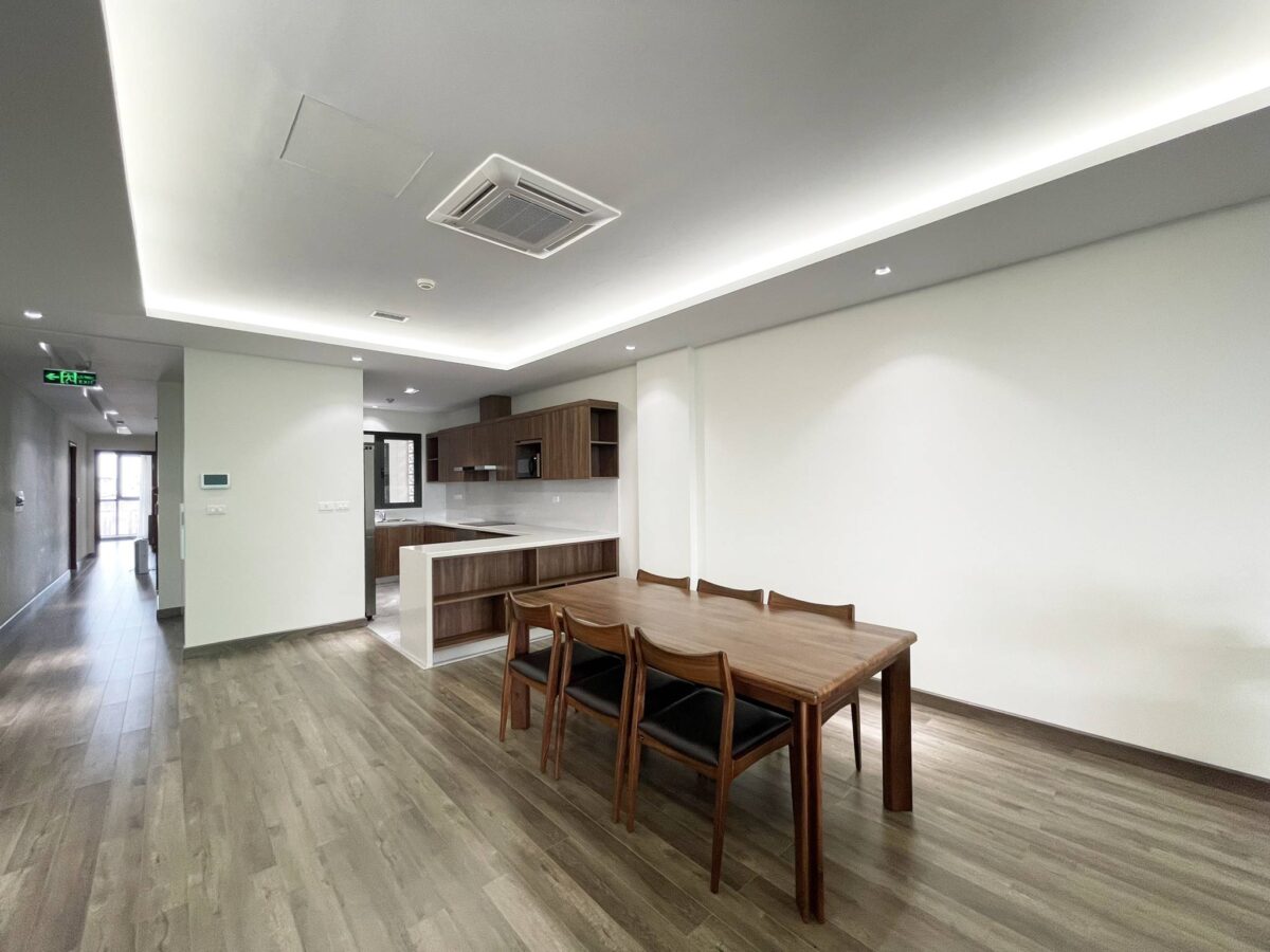 Luxurious 3 bedrooms in Tay Ho Modern design, High-end finishes, and Convenient location (6)