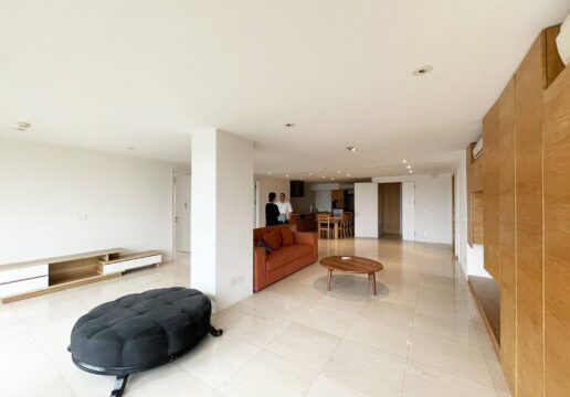 Simple but beautiful Japanese-style apartment in P2 for rent (1)