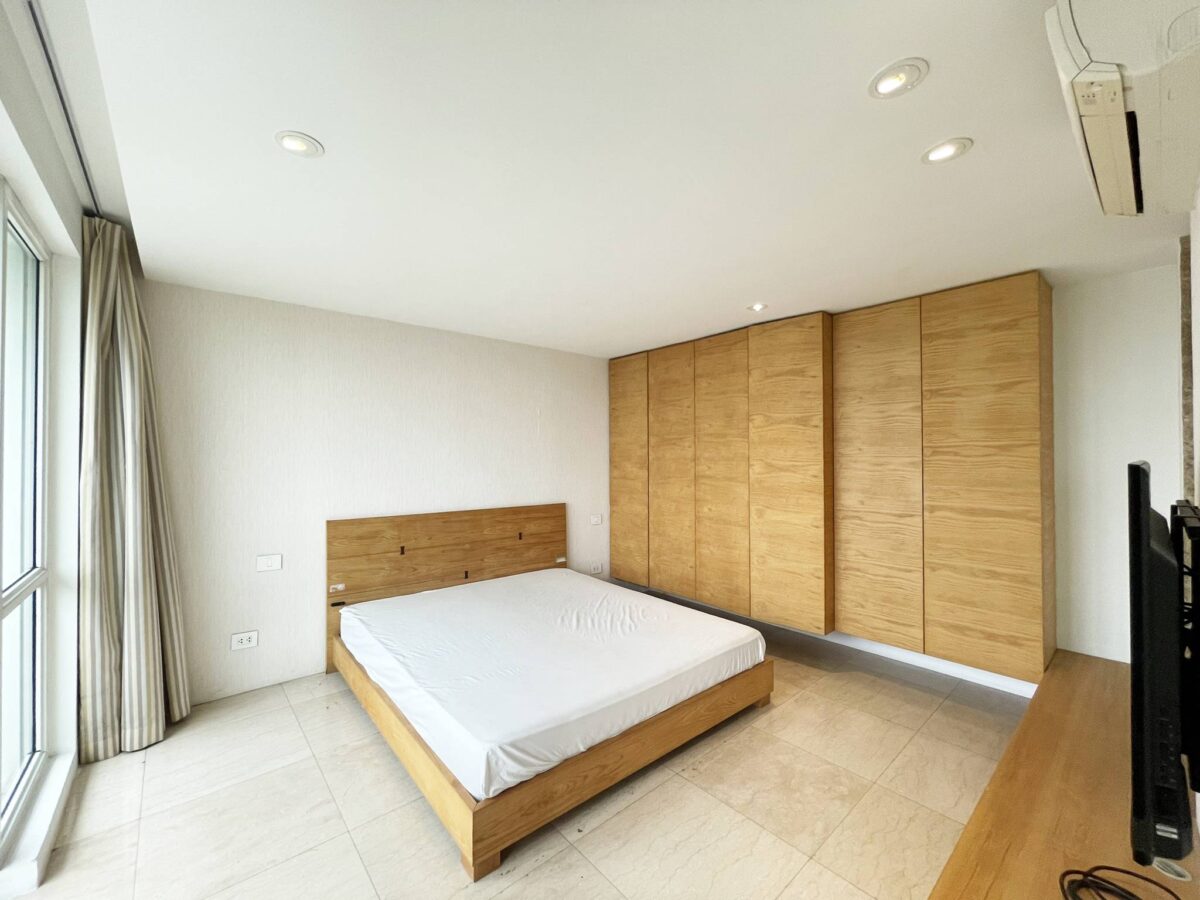 Simple but beautiful Japanese-style apartment in P2 for rent (13)