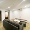 Stunning Modern 1-Bedroom Apartment for Rent on Lac Long Quan Street (5)