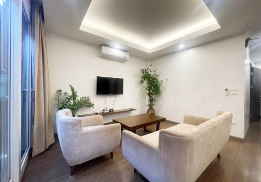 Very cheap 2-bedroom apartment for rent in Tay Ho (1)