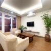 Very cheap 2-bedroom apartment for rent in Tay Ho (2)