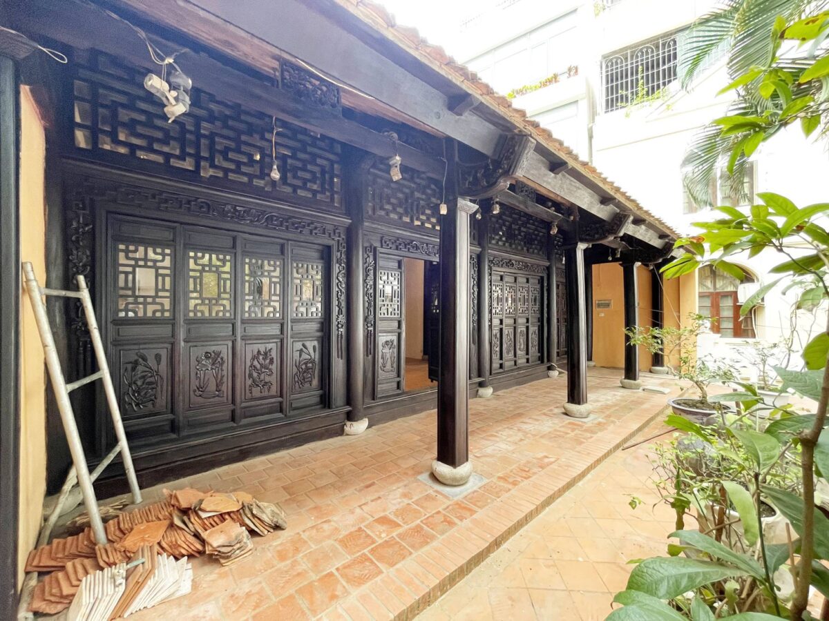 Exquisite French-Style Villa in Westlake, Hanoi for Rent A Historic Treasure with Breathtaking Views (43)