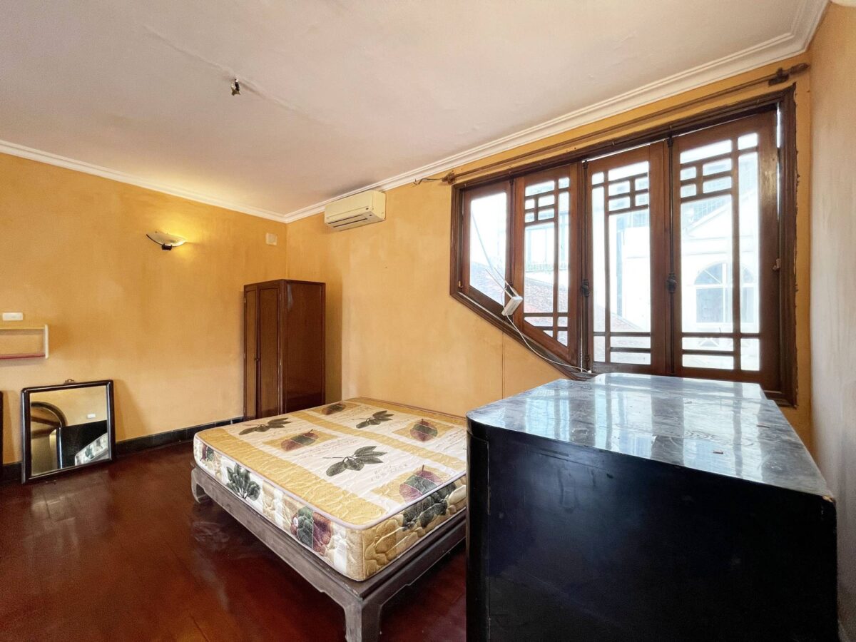 Exquisite French-Style Villa in Westlake, Hanoi for Rent A Historic Treasure with Breathtaking Views (50)