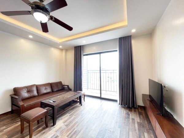 Fully furnished 2BRs apartment for rent in Lac Long Quan, Tay Ho (2)