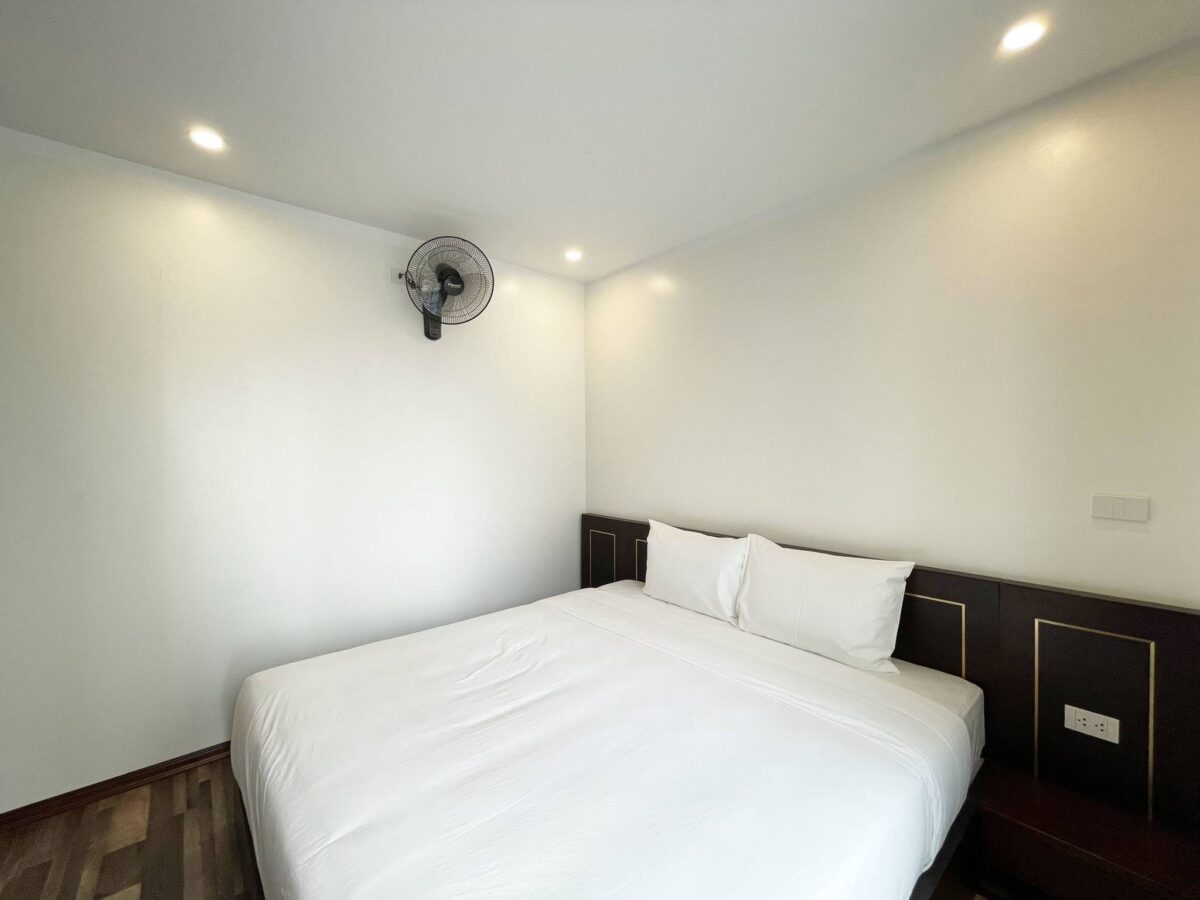 New 1BR apartment in Lac Long Quan for rent (9)