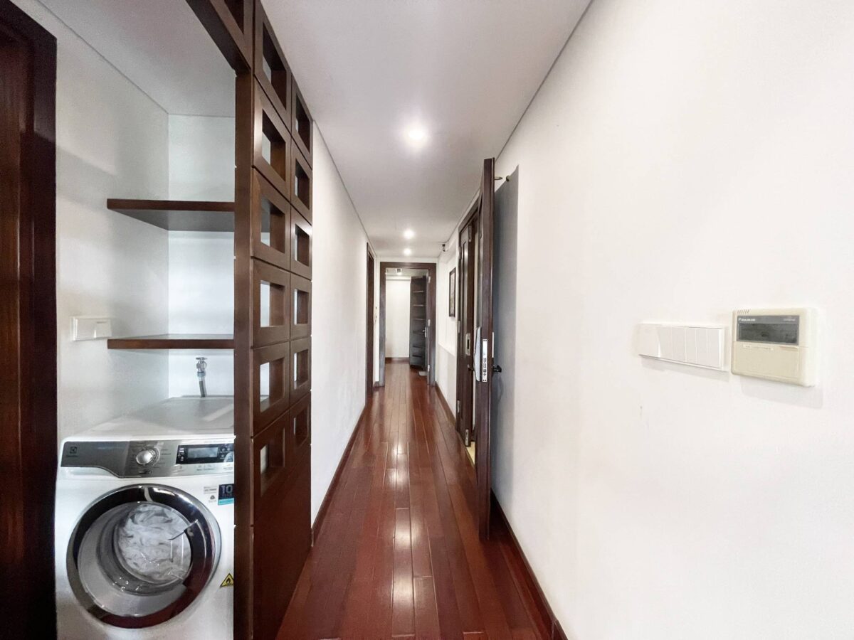 Spacious 2BRs120sqm serviced apartment in Au Co for rent (5)