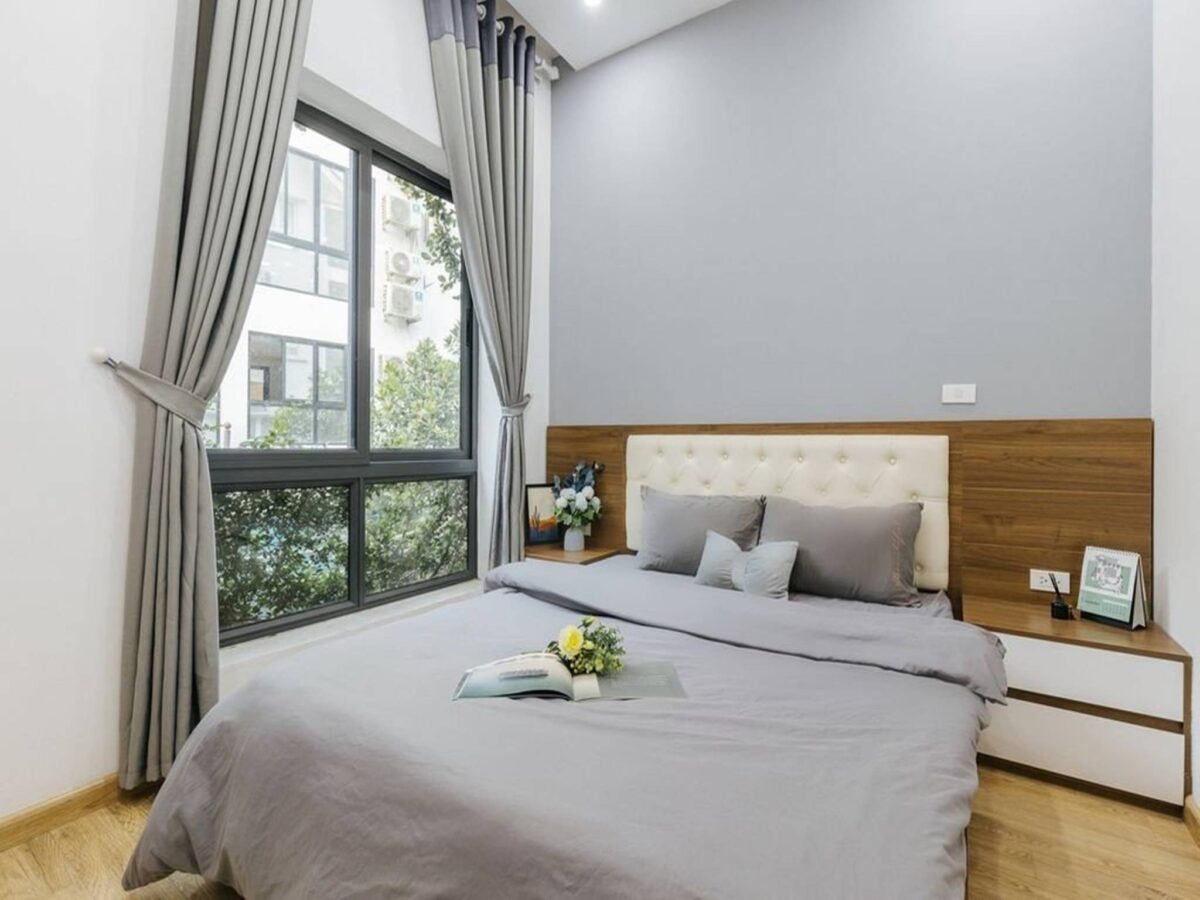 Cozy serviced apartment with 2 bedrooms in Tay Ho for rent (16)