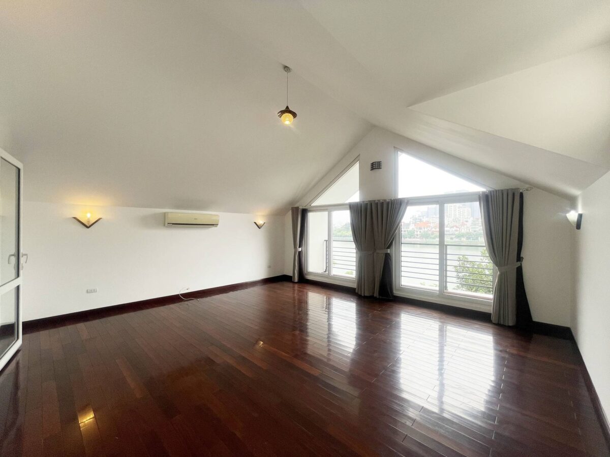 Tay Ho luxury villa for rent - Swimming pool, garage, direct view of West lake (56)