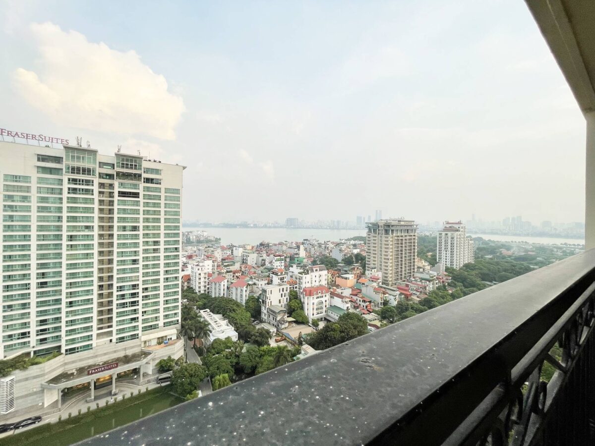 Brand-new lake-view 3BRs apartment for rent at Tower A, D' Le Roi Soleil (20)