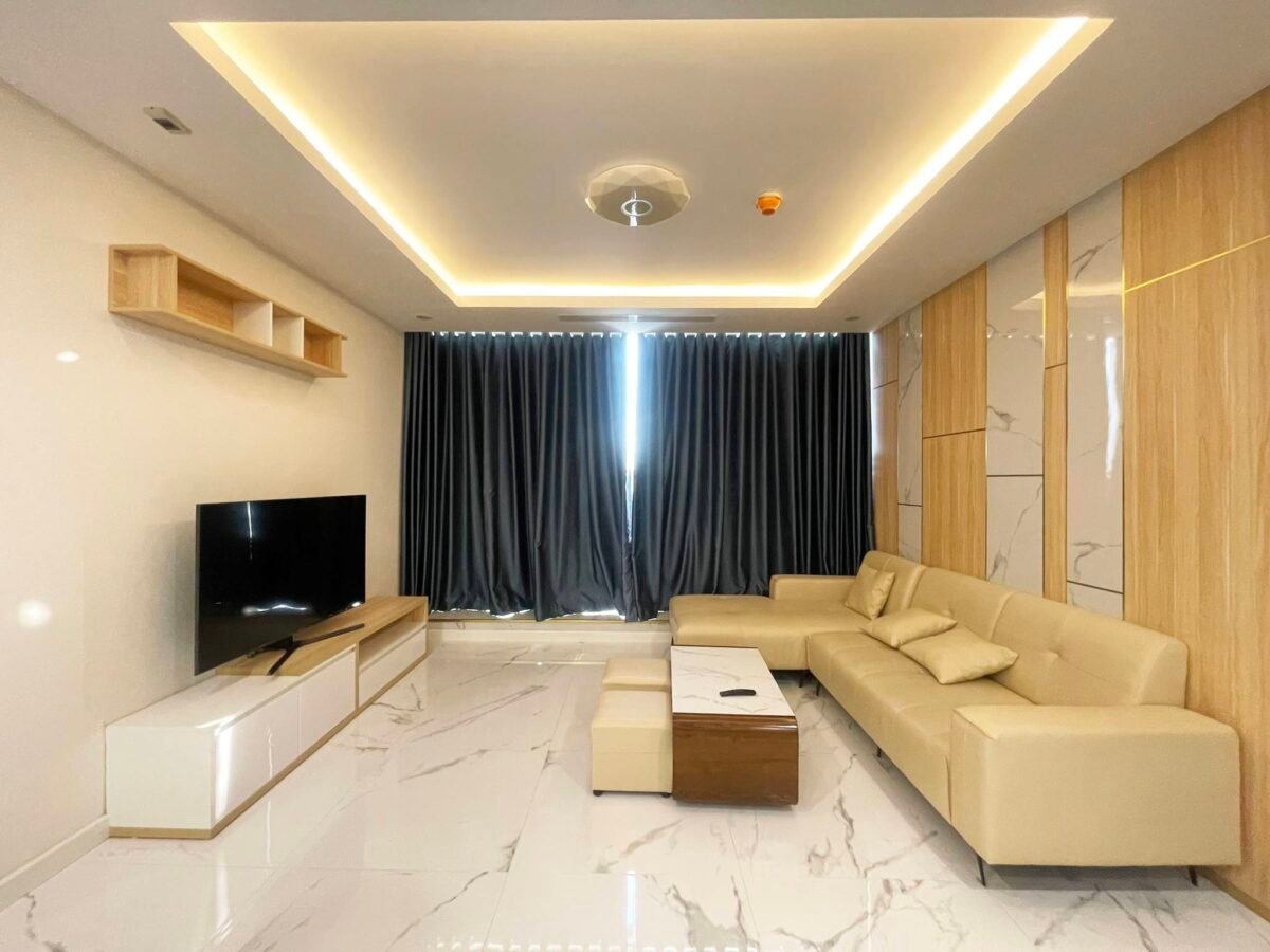 Modern 2BRs+1 apartment for rent in S3 Sunshine City, Ciputra Hanoi (1)