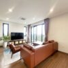 Open lake-view 2BRs120SQM apartment for rent on Tu Hoa Street (4)