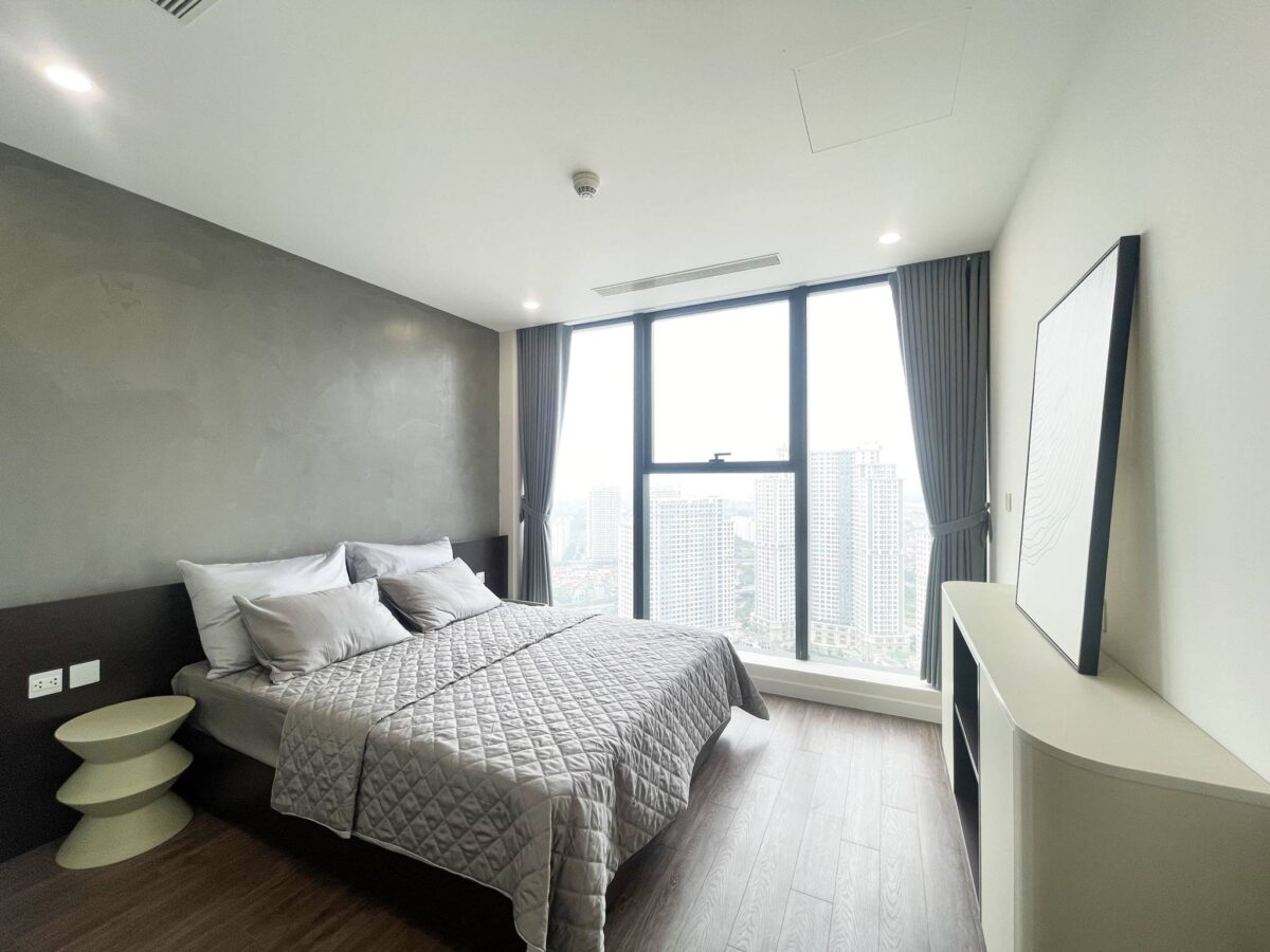 Brand-new 4BRs duplex apartment for rent in S5 Sunshine City (16)