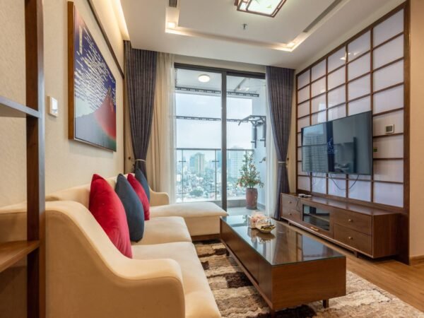 Beautiful Japanese style 2-bedroom apartment for rent in Vinhomes Metropolis (2)