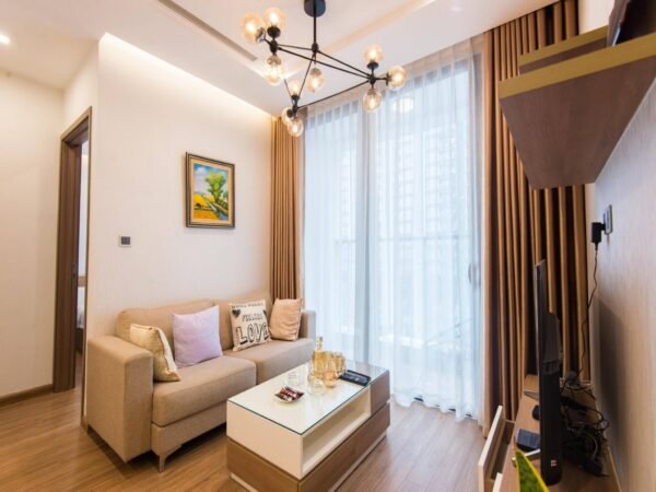 Lovely 1-bedroom apartment in M1 Vinhomes Metropolis for rent (1)