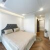 Royal-style 3BRs Vinhomes Metropolis apartment for rent (11)