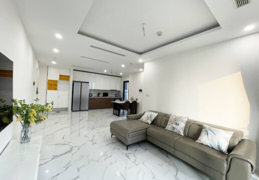Bright 3-bedroom corner apartment in S4 Sunshine City for rent (1)