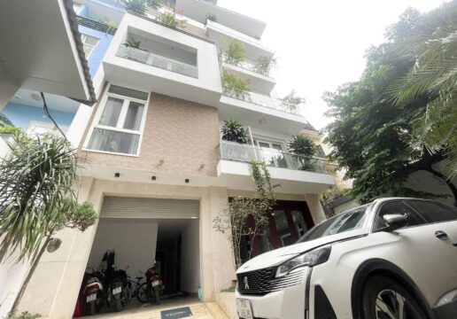 Gorgeous 5-storey garden house in Xuan La for rent (1)