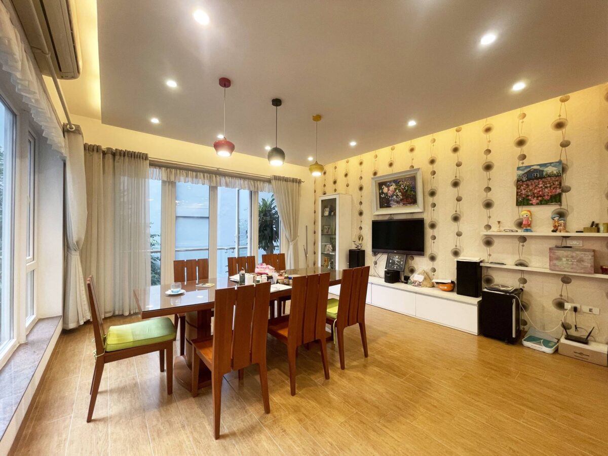 Gorgeous 5-storey garden house in Xuan La for rent (10)