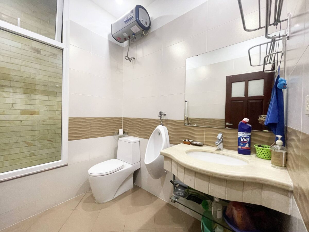 Gorgeous 5-storey garden house in Xuan La for rent (22)