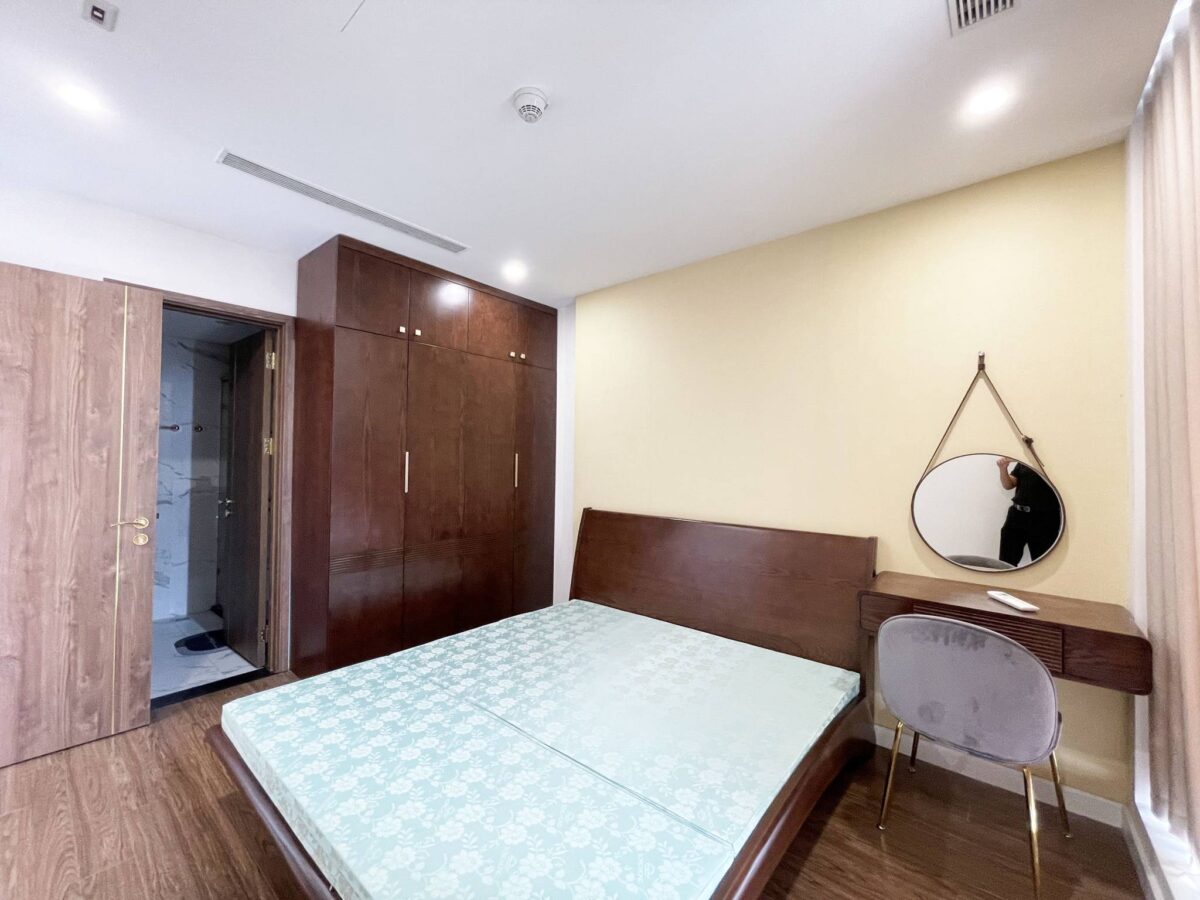 Reasonable 2-bedroom apartment in S3 Sunshine City for rent (7)