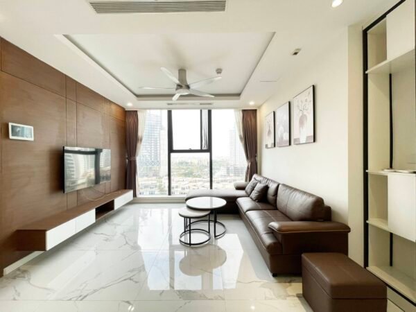Beguiling 2-bedroom apartment in S3 Sunshine City for rent (1)