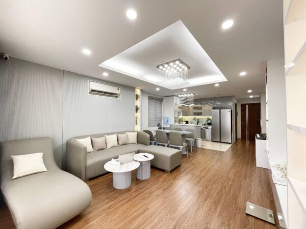 Beautifully renovated 2-bedroom transfer apartment at Udic Westlake (1)