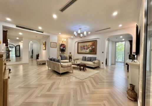 Fantastic 4-bedroom apartment at The Link Ciputra for rent (1)