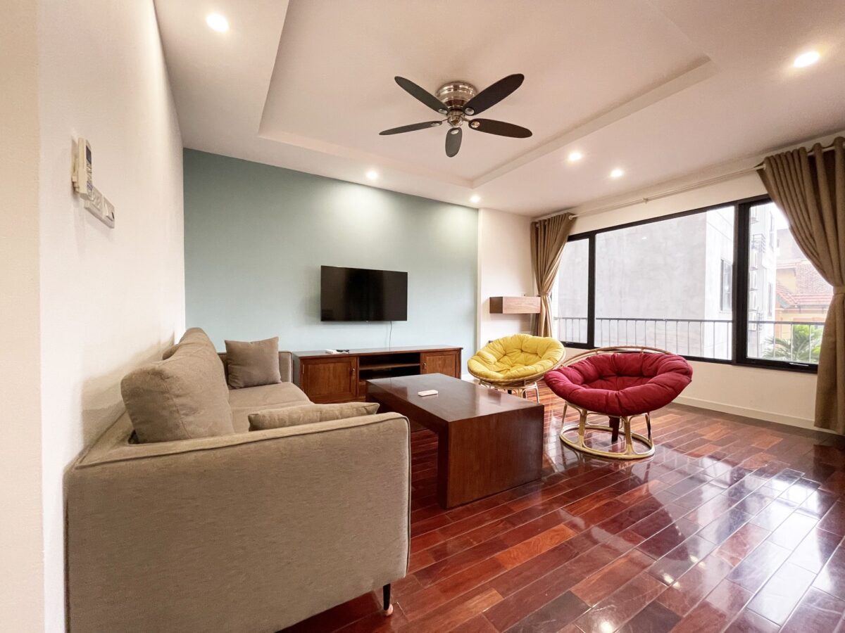 2 bedrooms To Ngoc Van Colorful apartment for rent (2)