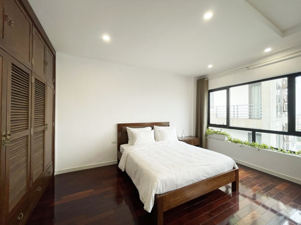 Duplex apartment Tay Ho Beautiful 3 bedrooms for rent (16)