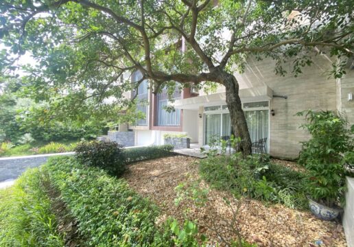 Grand 6-bedroom detached villa at Q Ciputra for rent (1)