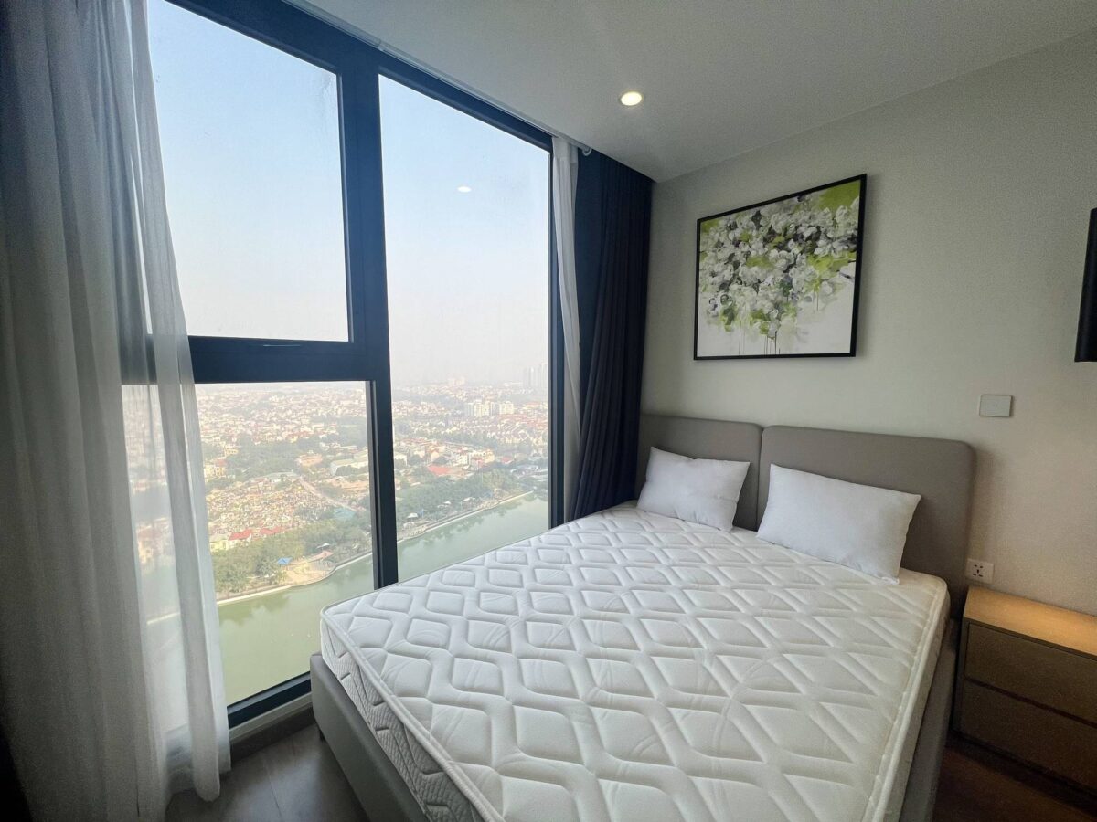 Luxurious 2-bedroom apartment at Imperia Smart City for rent (10)