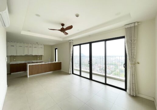 Beautiful lake-view 3BR apartment for resale at Kosmo Tay Ho (1)