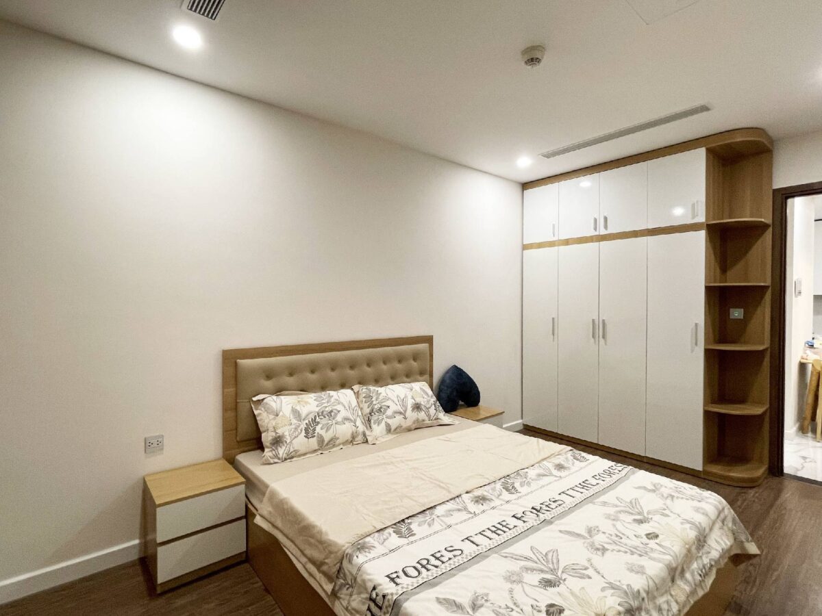 Brand-new 3-bedroom apartment at S3 Sunshine City for rent (10)