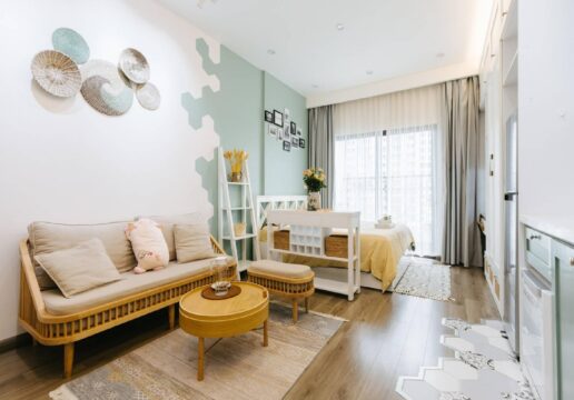 Lovely colorful studio for rent at El Dorado, E1 building (1)