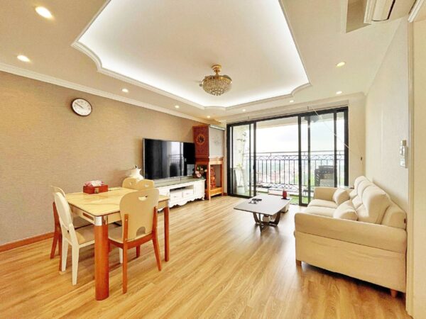 Modern 2-bedroom apartment at D Le Roi Soleil for rent (2)