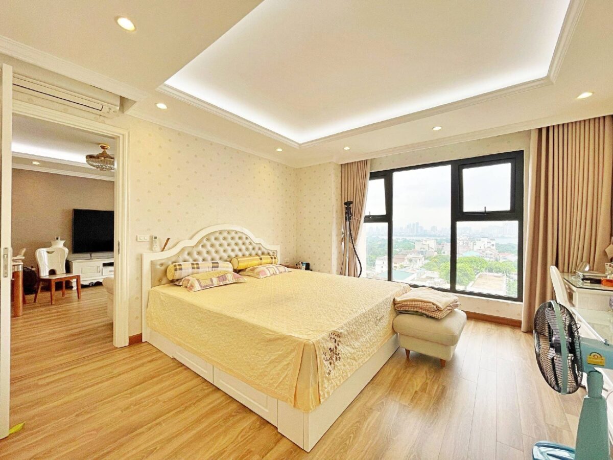 Modern 2-bedroom apartment at D Le Roi Soleil for rent (6)