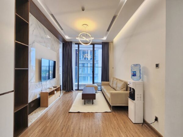 Elegant 3-bedroom apartment for rent at M1 Vinhomes Metropolis (1)
