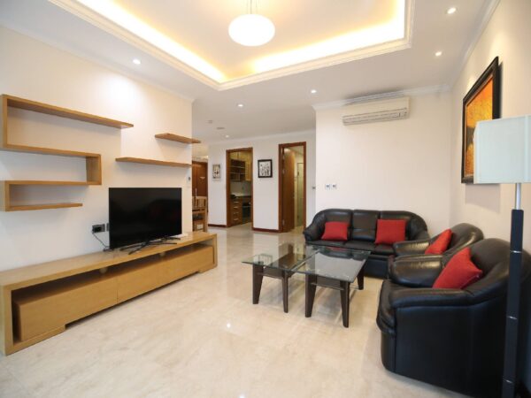 Large 3-bedroom apartment at L1 Ciputra for rent (1)