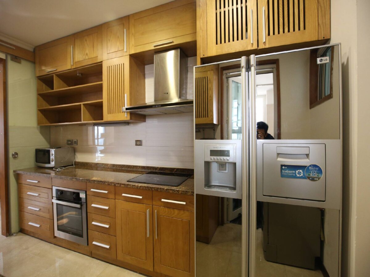 Large 3-bedroom apartment at L1 Ciputra for rent (5)