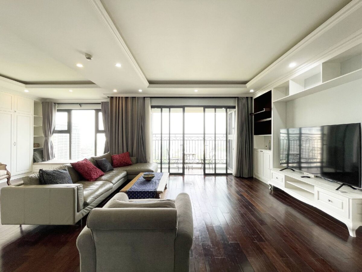 Modern 2-bedroom 146SQM apartment at D' Le Roi Soleil for rent (2)