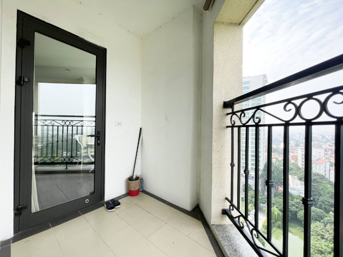 Modern 2-bedroom 146SQM apartment at D' Le Roi Soleil for rent (20)