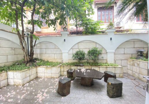 Villa close to SIS for rent in Ciputra (1)