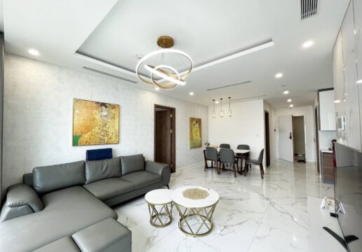 Classy 3-bedroom apartment for rent at S6 building, Sunshine City (1)